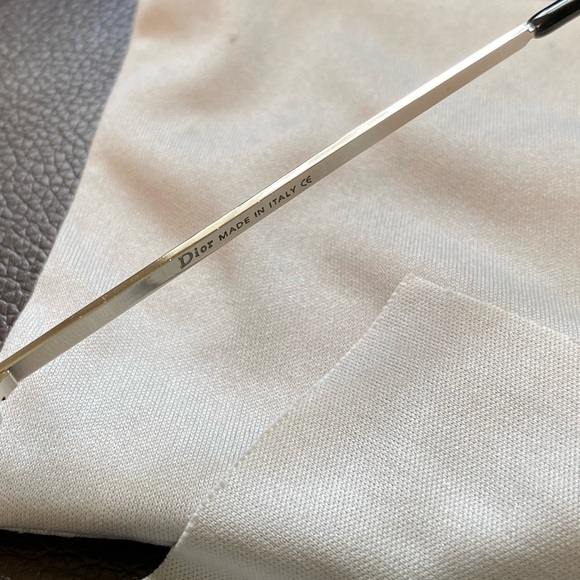 Dior Sun Glasses - Picture 10 of 13